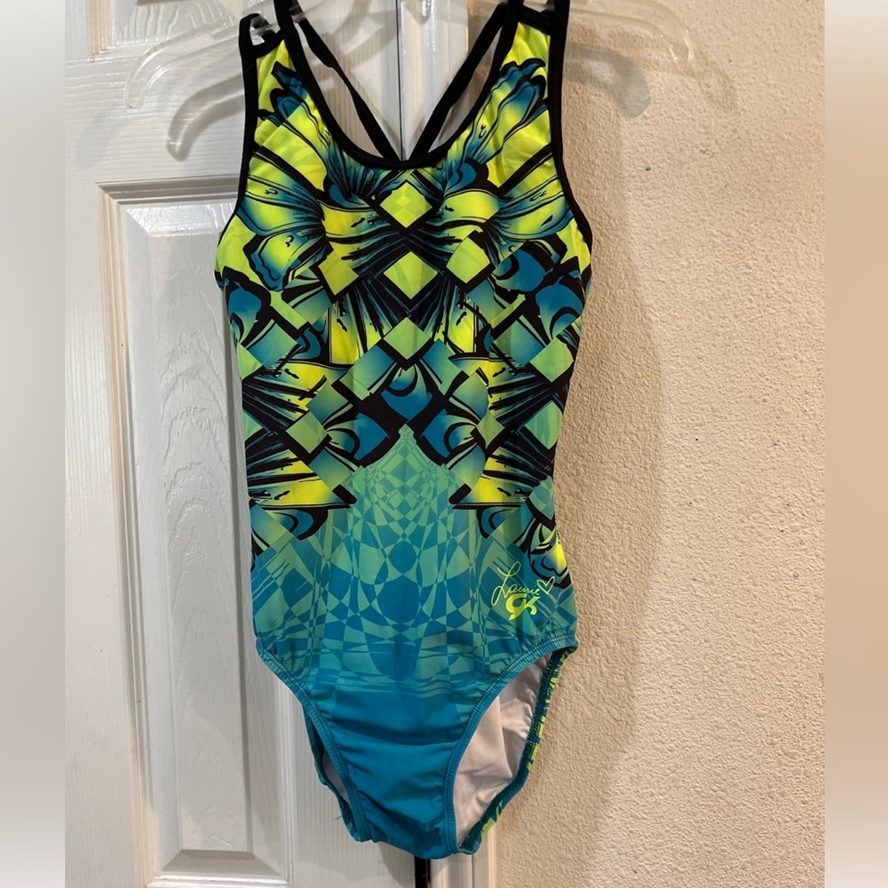 Womens GK Leo Laurie Hernandez original